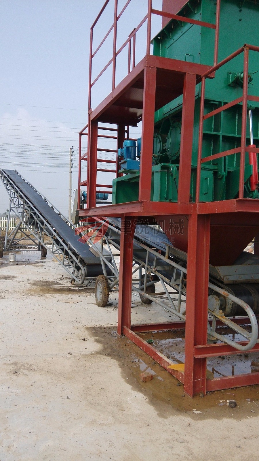 大豐輸送機(jī)安裝現(xiàn)場(chǎng)-1 大豐輸送機(jī)安裝現(xiàn)場(chǎng)-1