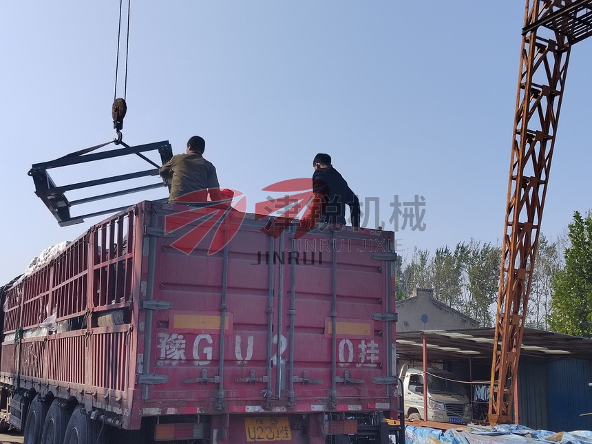 江蘇水利TD75型帶式輸送機現場-6